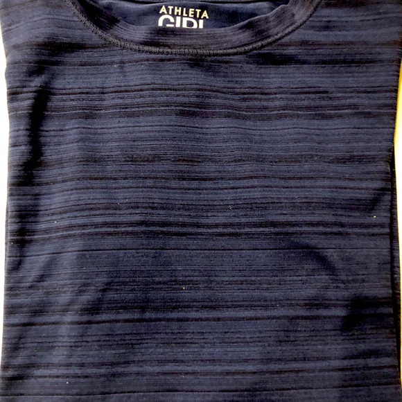 Athleta very stylish t-shirt - Picture 1 of 7